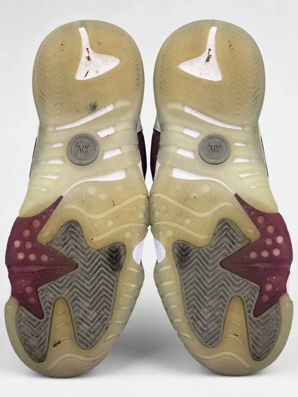 Air Jordan 8 Retro “Burgundy”